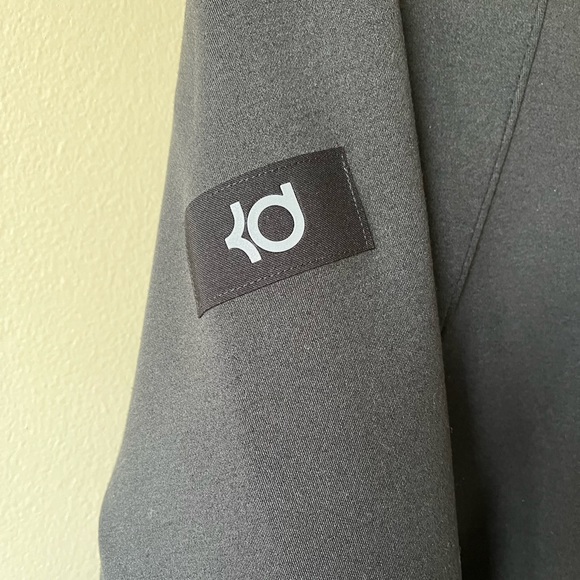 KD Nike Dri-fit jacket Size Small - Picture 4 of 7